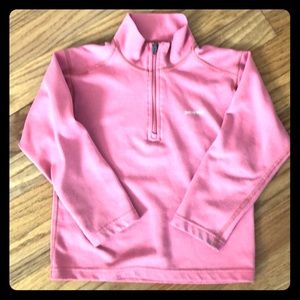 Sweet and sporty Patagonia pullover!
